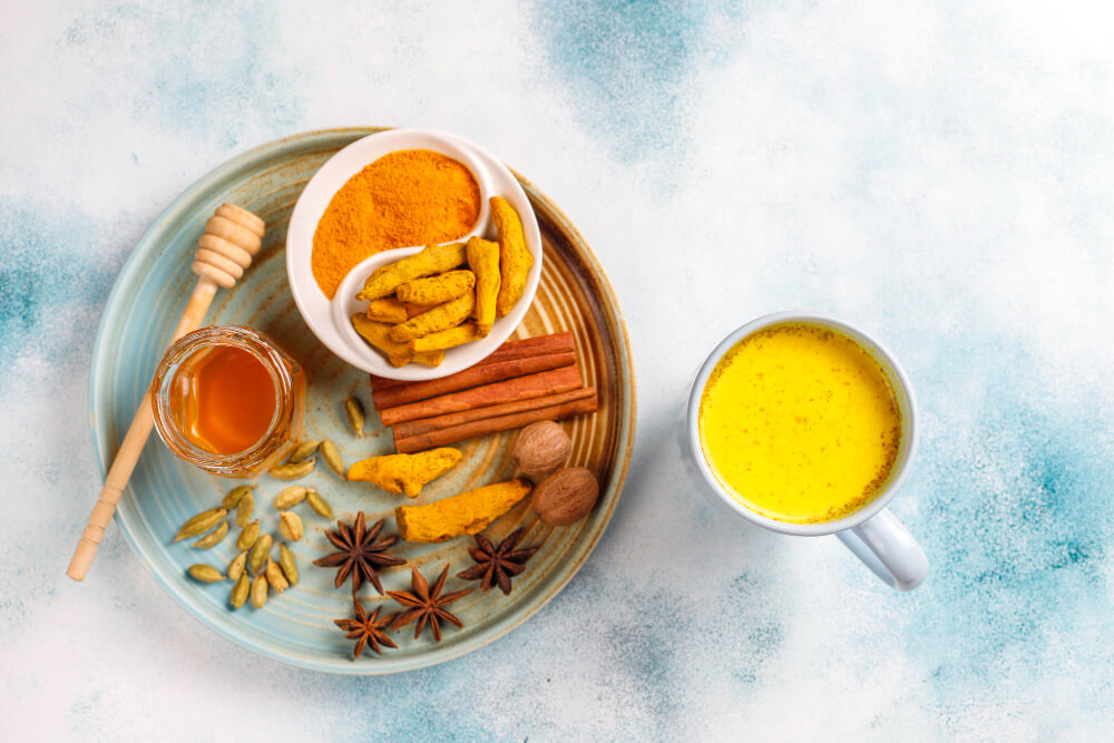 traditional-indian-drink-turmeric-golden-milk